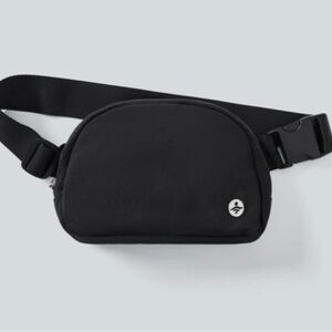 NWT Halara Black Crossbody Bag